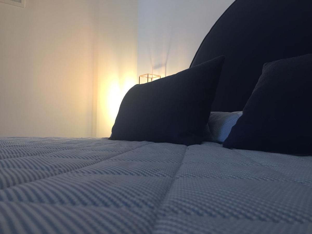 A I R Sant'Anna Bed & Breakfast เนเปิลส์ ภายนอก รูปภาพ