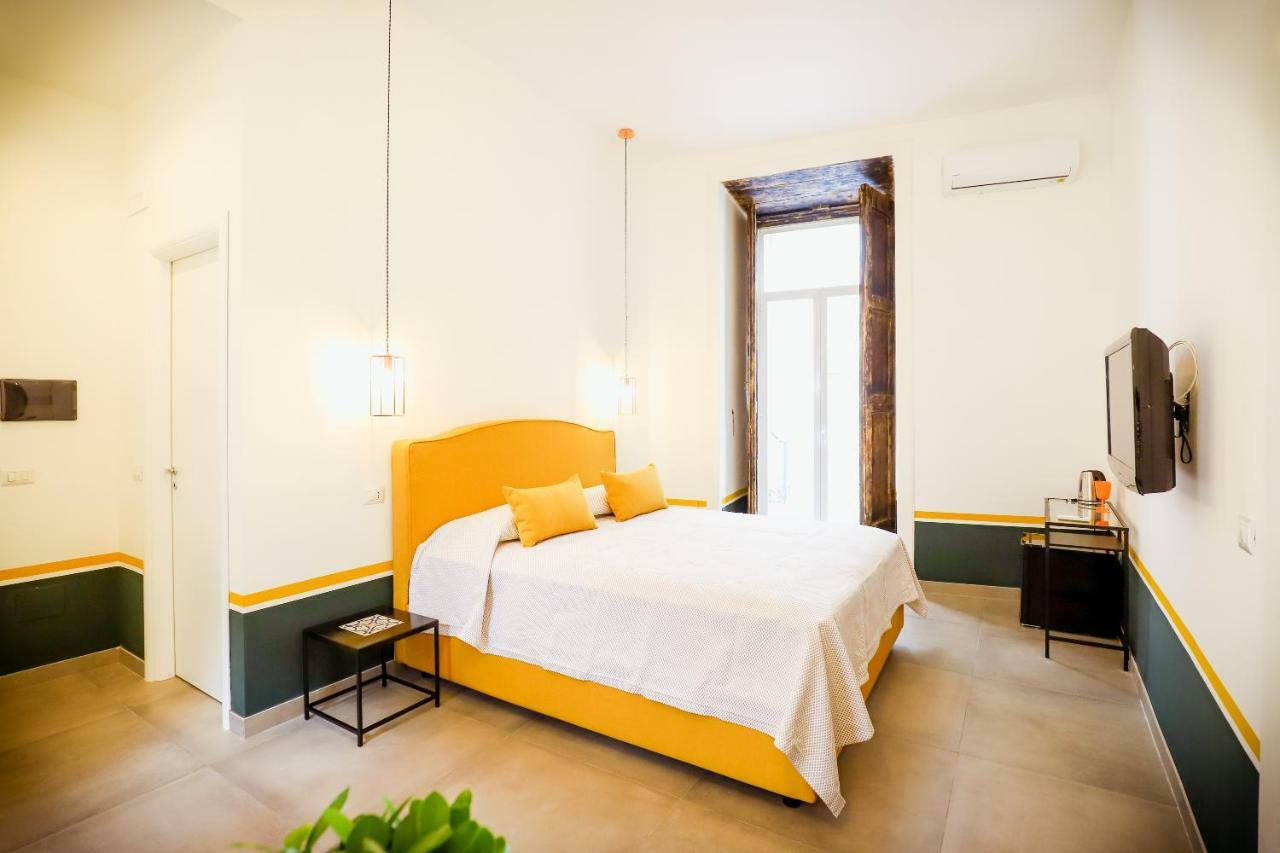 A I R Sant'Anna Bed & Breakfast เนเปิลส์ ภายนอก รูปภาพ