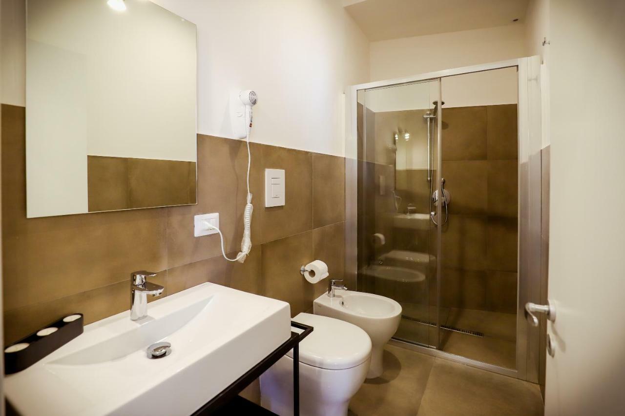 A I R Sant'Anna Bed & Breakfast เนเปิลส์ ภายนอก รูปภาพ