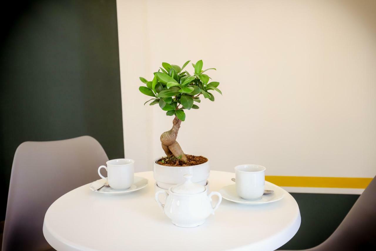 A I R Sant'Anna Bed & Breakfast เนเปิลส์ ภายนอก รูปภาพ