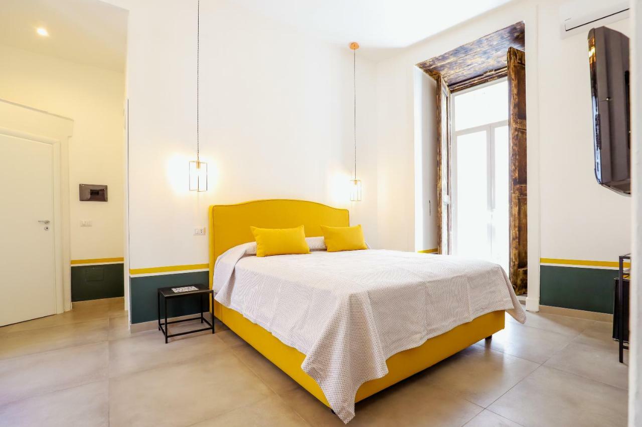 A I R Sant'Anna Bed & Breakfast เนเปิลส์ ภายนอก รูปภาพ